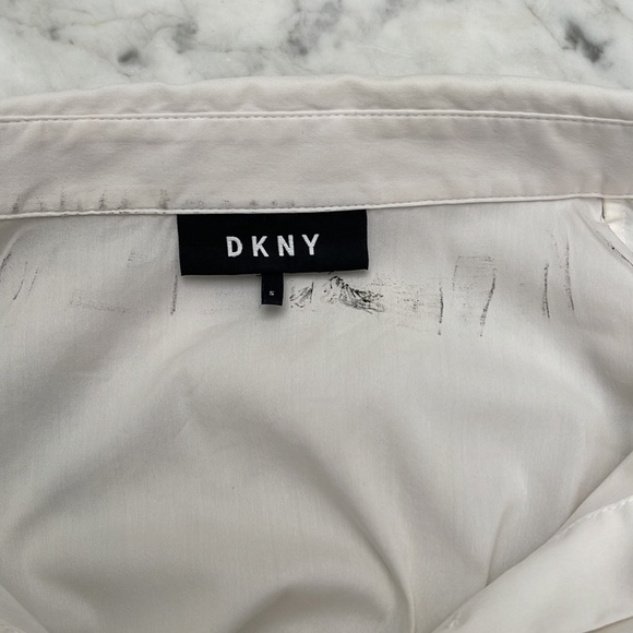 Woman’s Dkny white long sleeve shirt - Picture 5 of 10